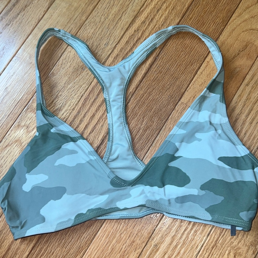 Aerie Women’s bathing suit top